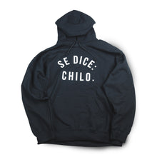 Cargar imagen en el visor de la galería, Hoodie Se Dice Chilo (Unisex)
